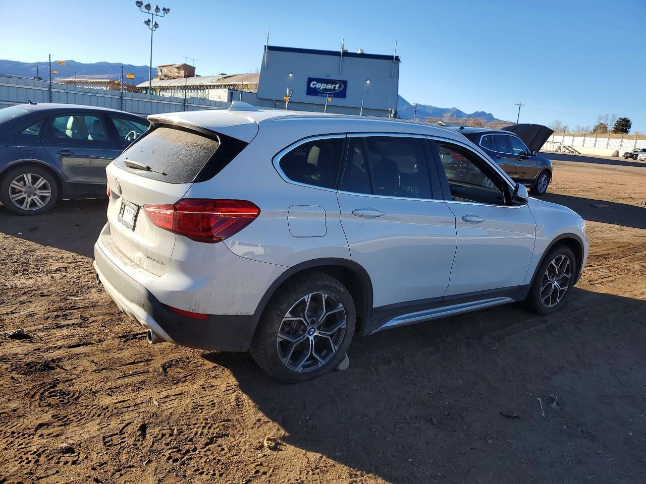 2020 BMW X1 xDrive28I - zdjęcie 3