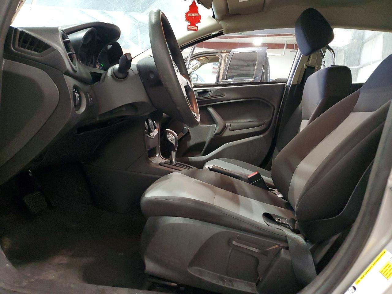 2019 Ford Fiesta S - zdjęcie 7