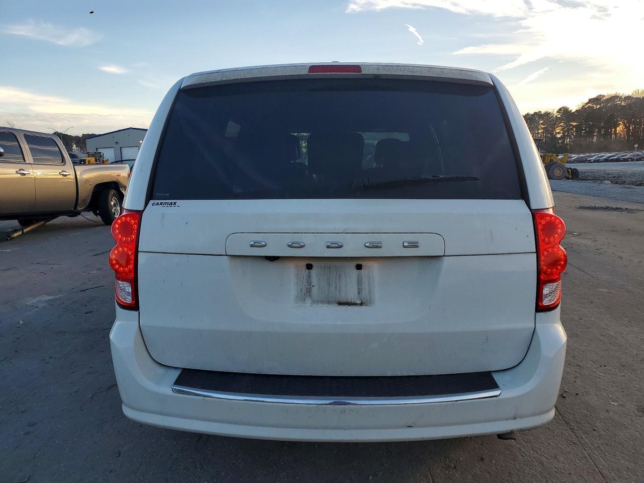 2017 Dodge Grand Caravan Sxt - zdjęcie 6