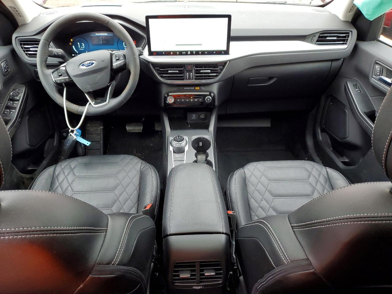 2023 Ford Escape Platinum - zdjęcie 8