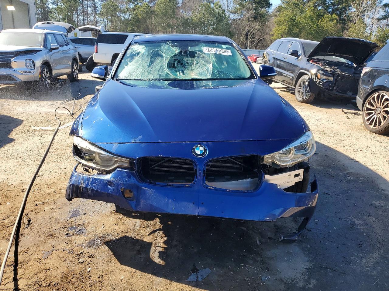 2018 BMW 320 Xi - zdjęcie 5