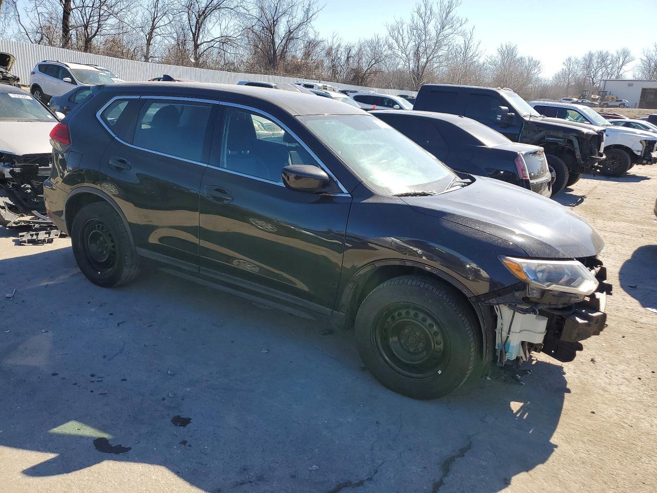 2017 Nissan Rogue S - zdjęcie 4