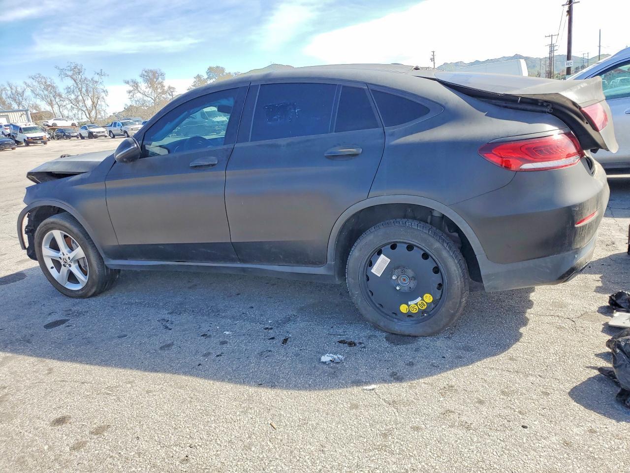 2020 Mercedes-Benz Glc Coupe 300 4Matic - zdjęcie 2