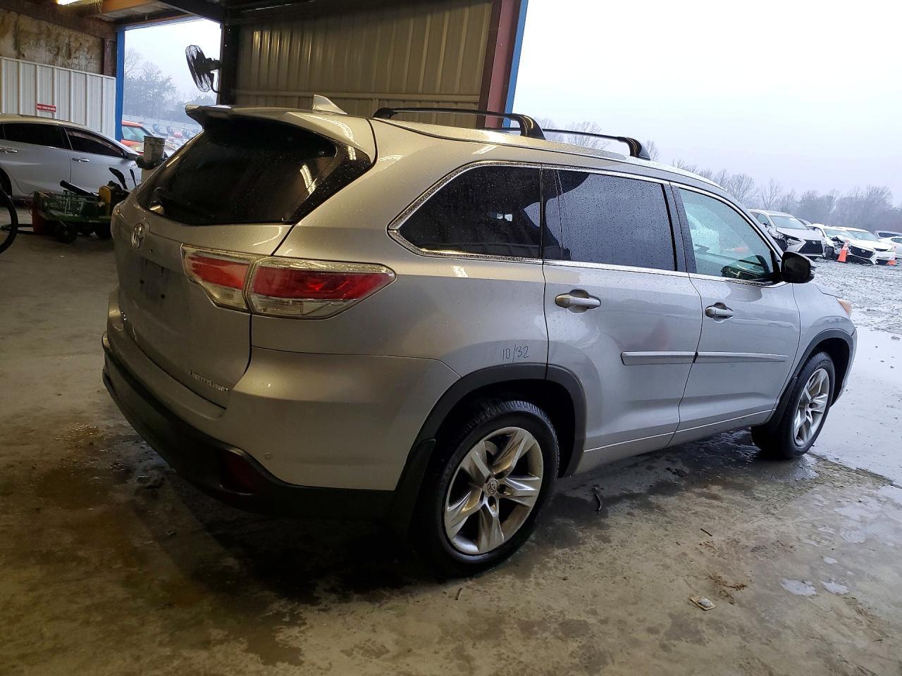 2015 Toyota Highlander Limited - zdjęcie 3