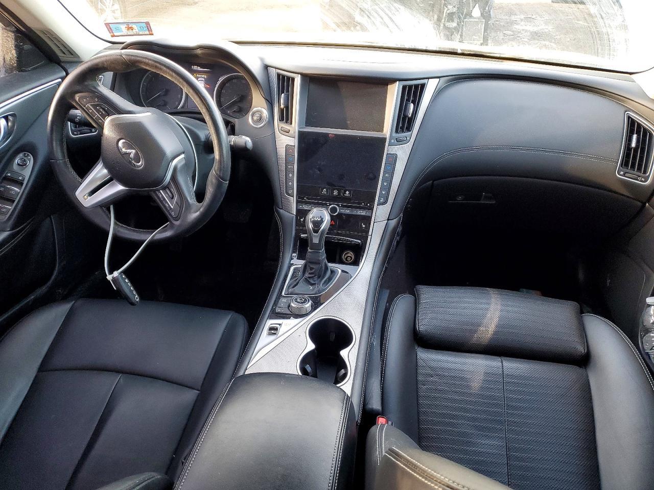 2018 Infiniti Q50 Luxe - zdjęcie 8