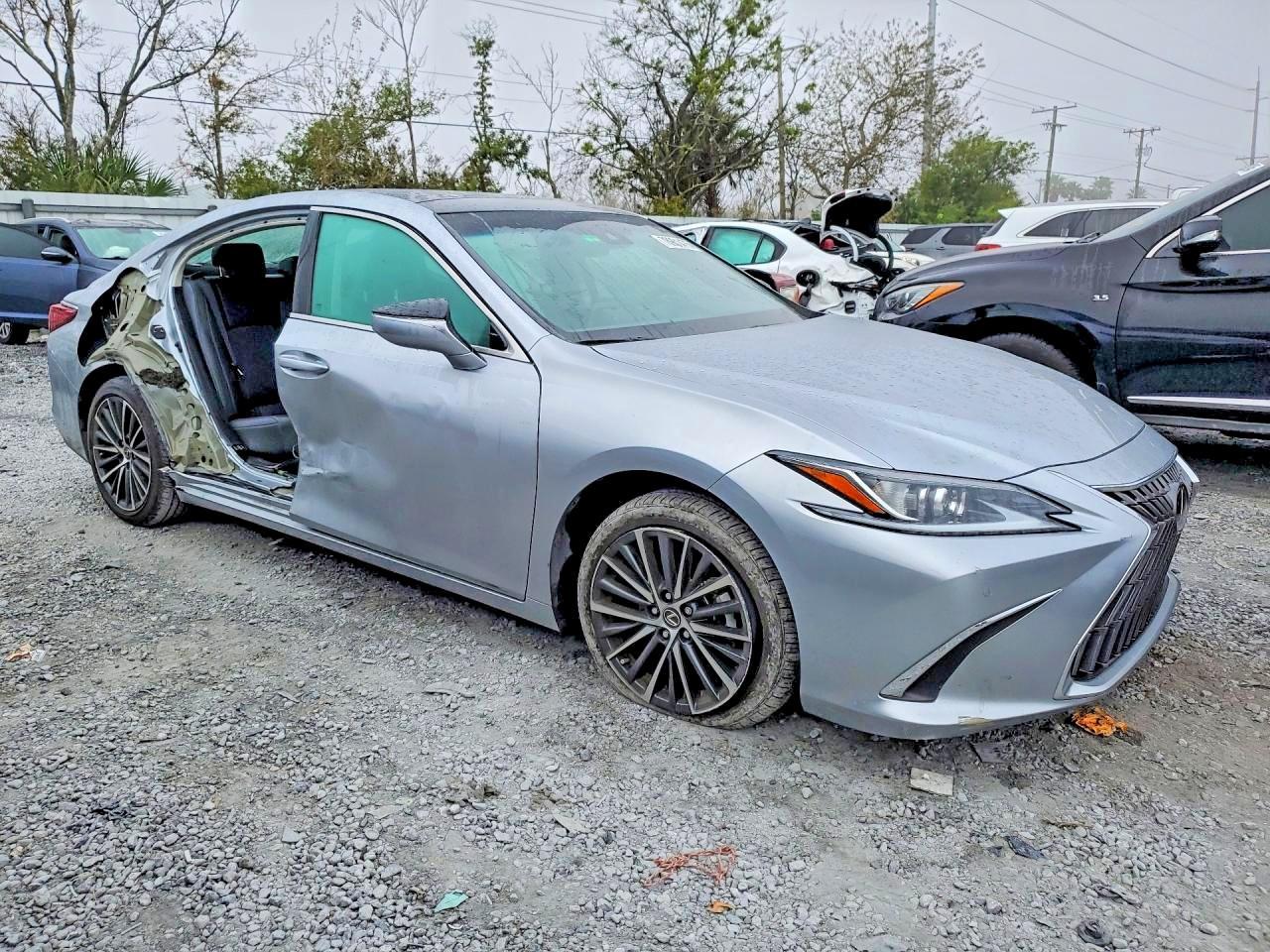 2022 Lexus Es 350 - zdjęcie 4