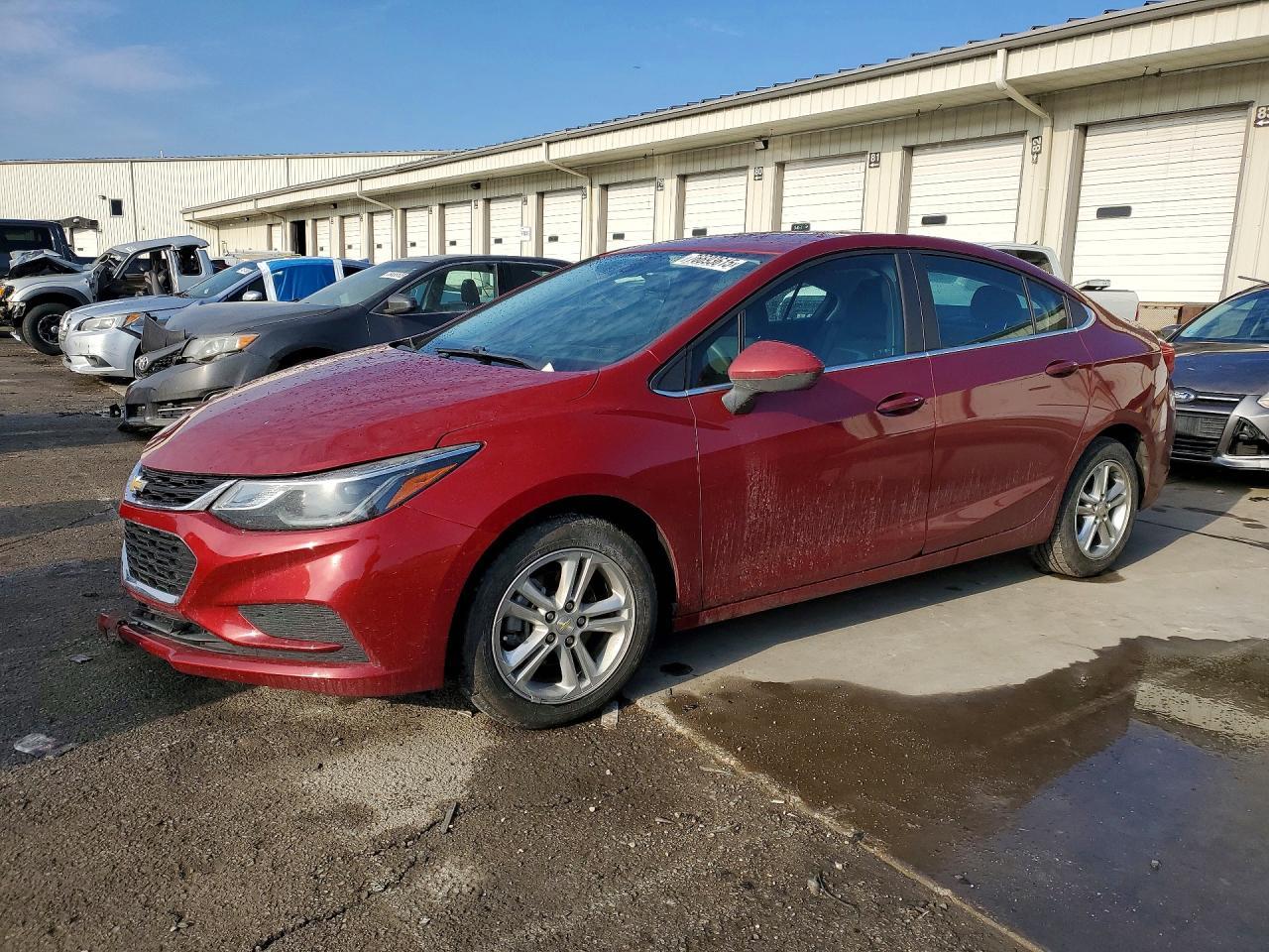 2018 Chevrolet Cruze Lt - zdjęcie główne