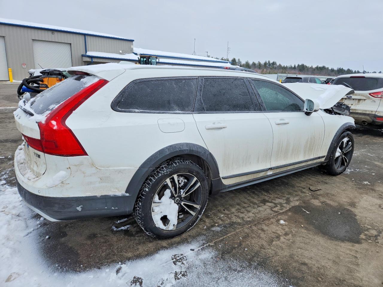 2019 Volvo V90 Cross Country T5 Momentum - zdjęcie 3