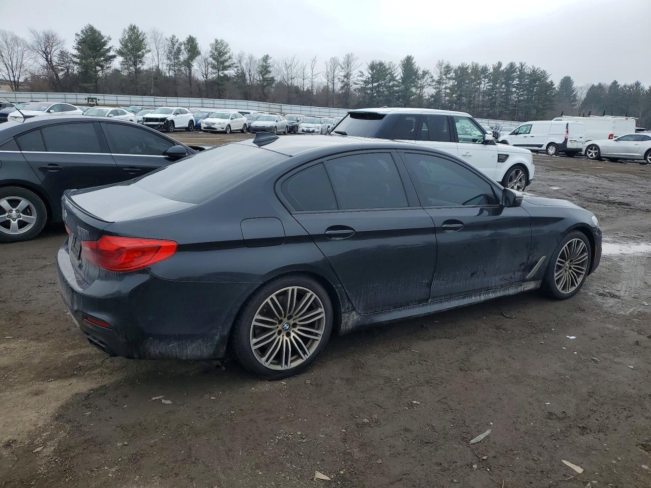 2019 BMW M550Xi - zdjęcie 3