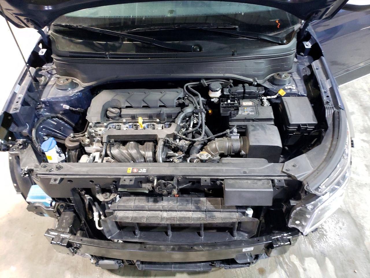 2025 Hyundai Venue Sel - zdjęcie 12