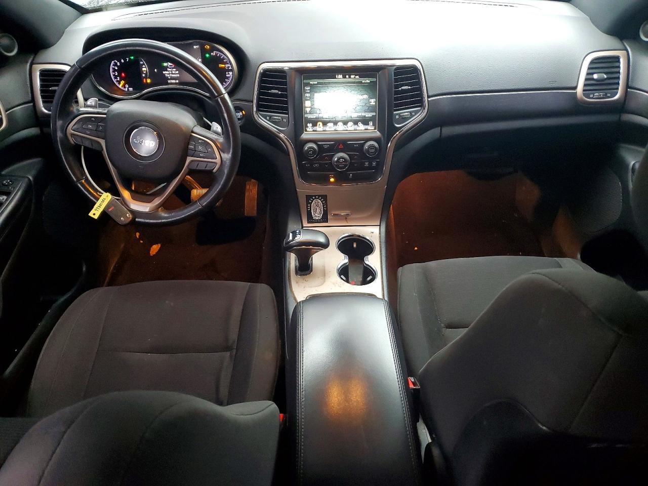 2015 Jeep Grand Cherokee Laredo - zdjęcie 8