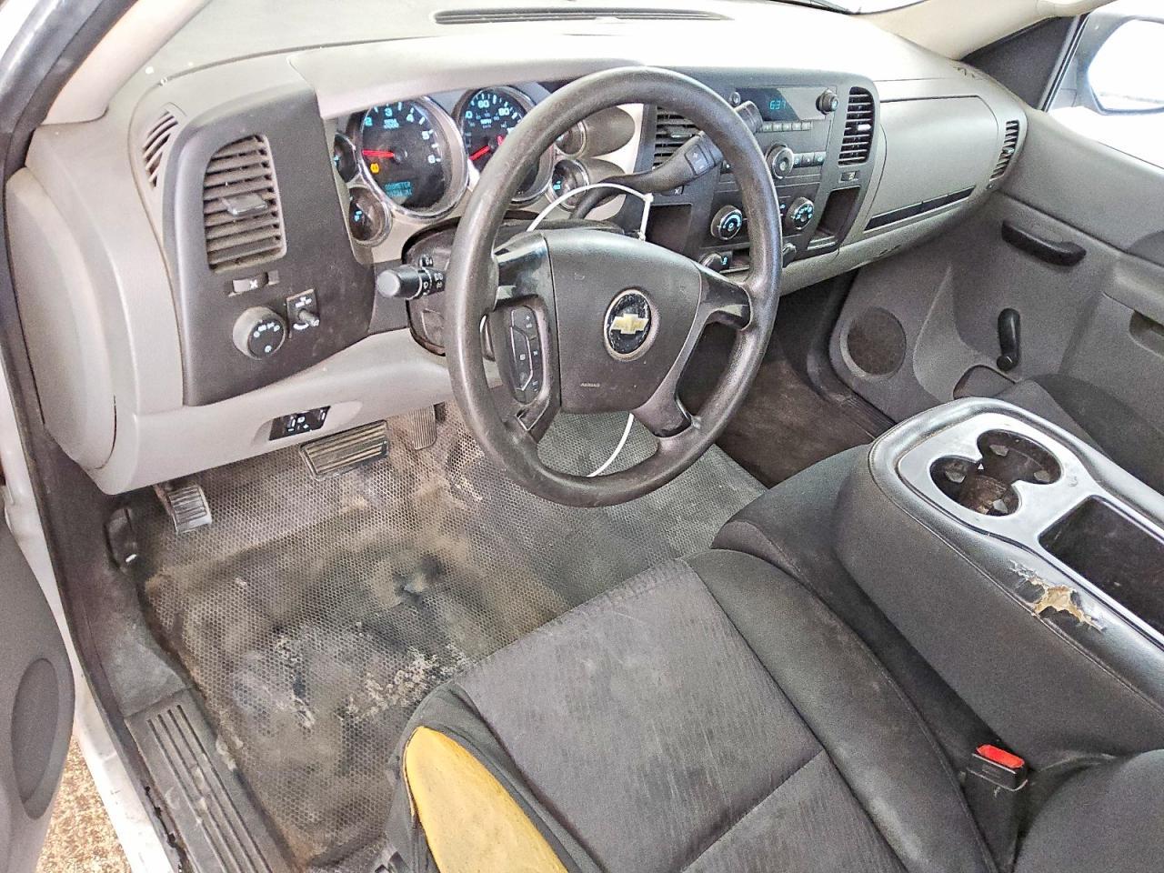 2013 Chevrolet Silverado C2500 Heavy Duty - zdjęcie 8