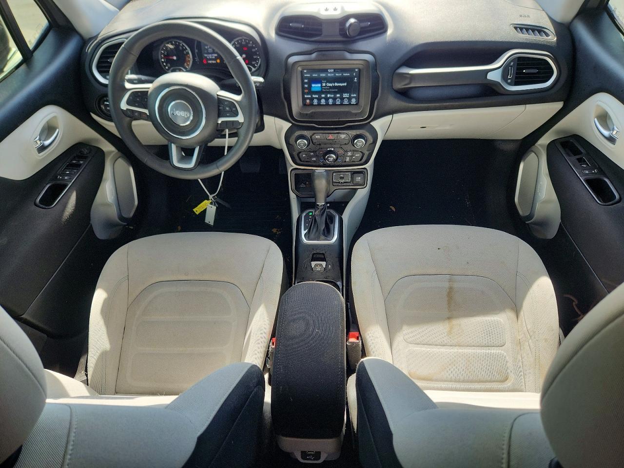 2020 Jeep Renegade Latitude - zdjęcie 8