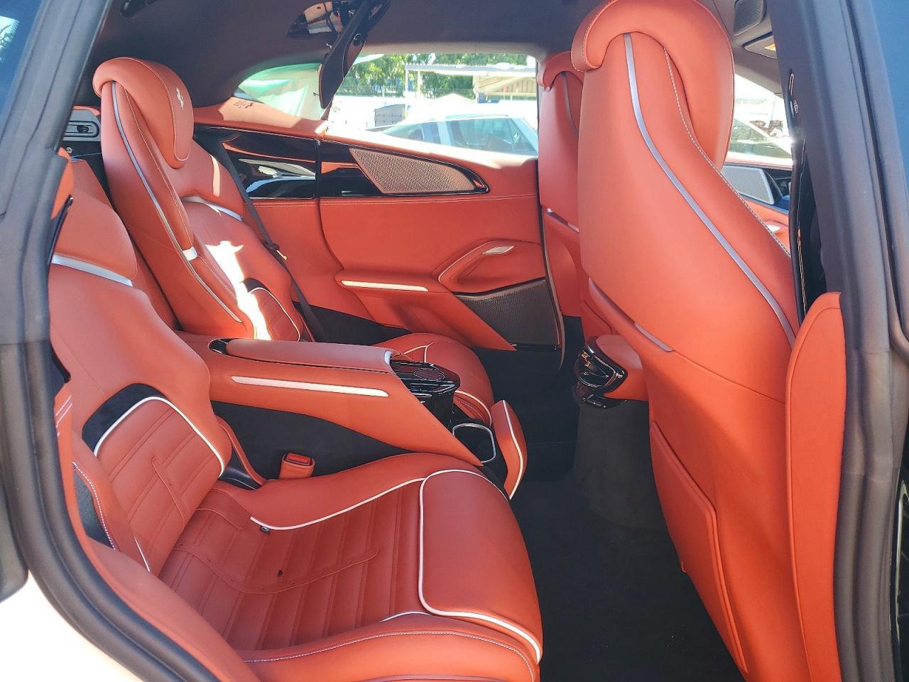 2024 Ferrari Purosangue - zdjęcie 11