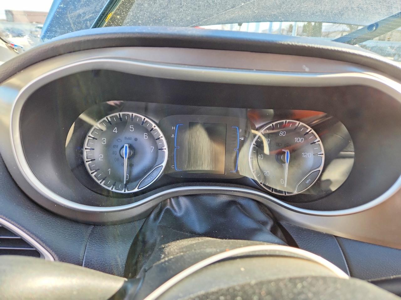 2020 Chrysler Pacifica Touring L - zdjęcie 9