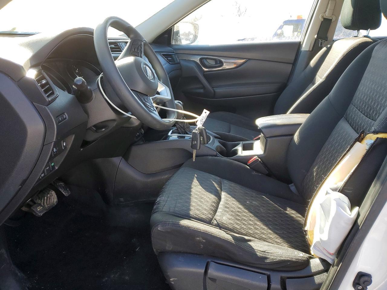 2020 Nissan Rogue S - zdjęcie 7