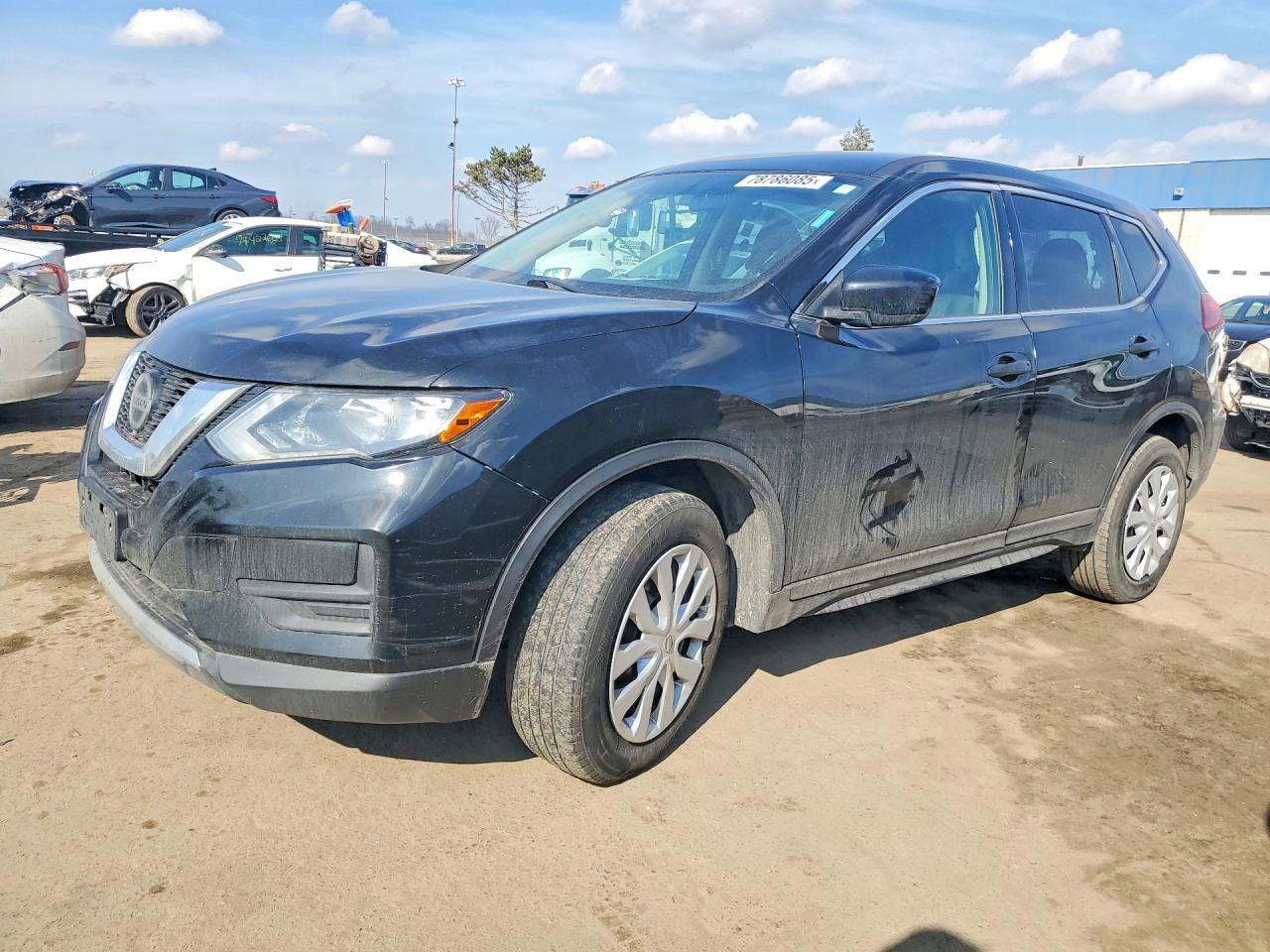 2018 Nissan Rogue S - zdjęcie główne