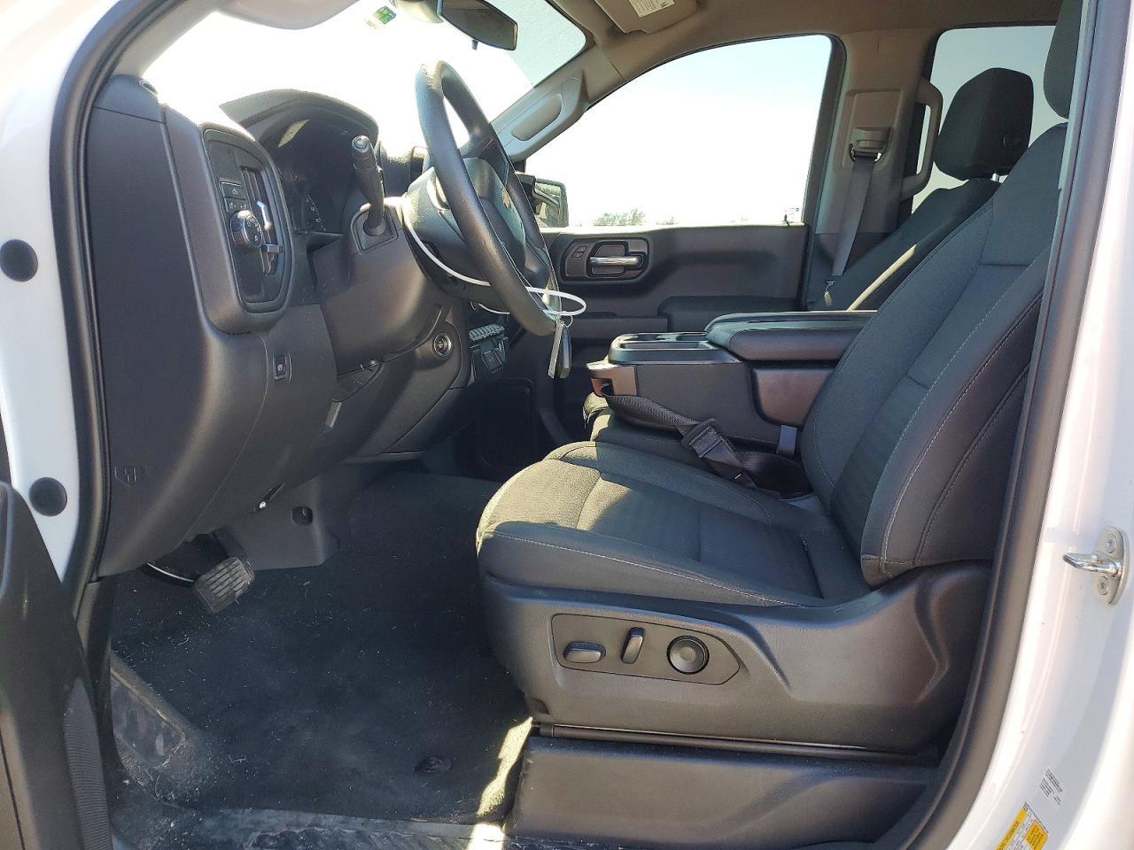 2023 Chevrolet Silverado C1500 Custom - zdjęcie 7