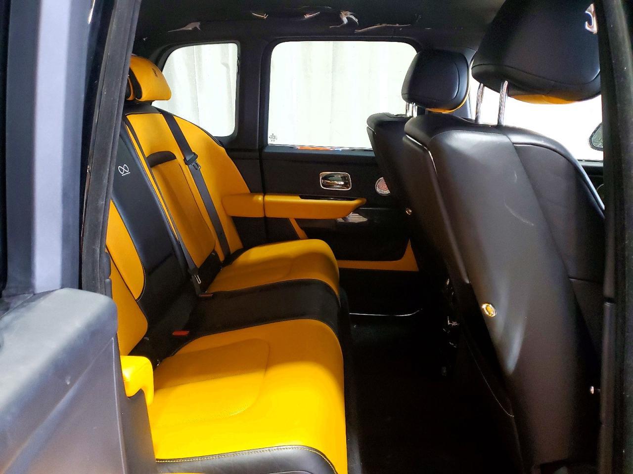 2020 Rolls-Royce Cullinan Black Badge - zdjęcie 11