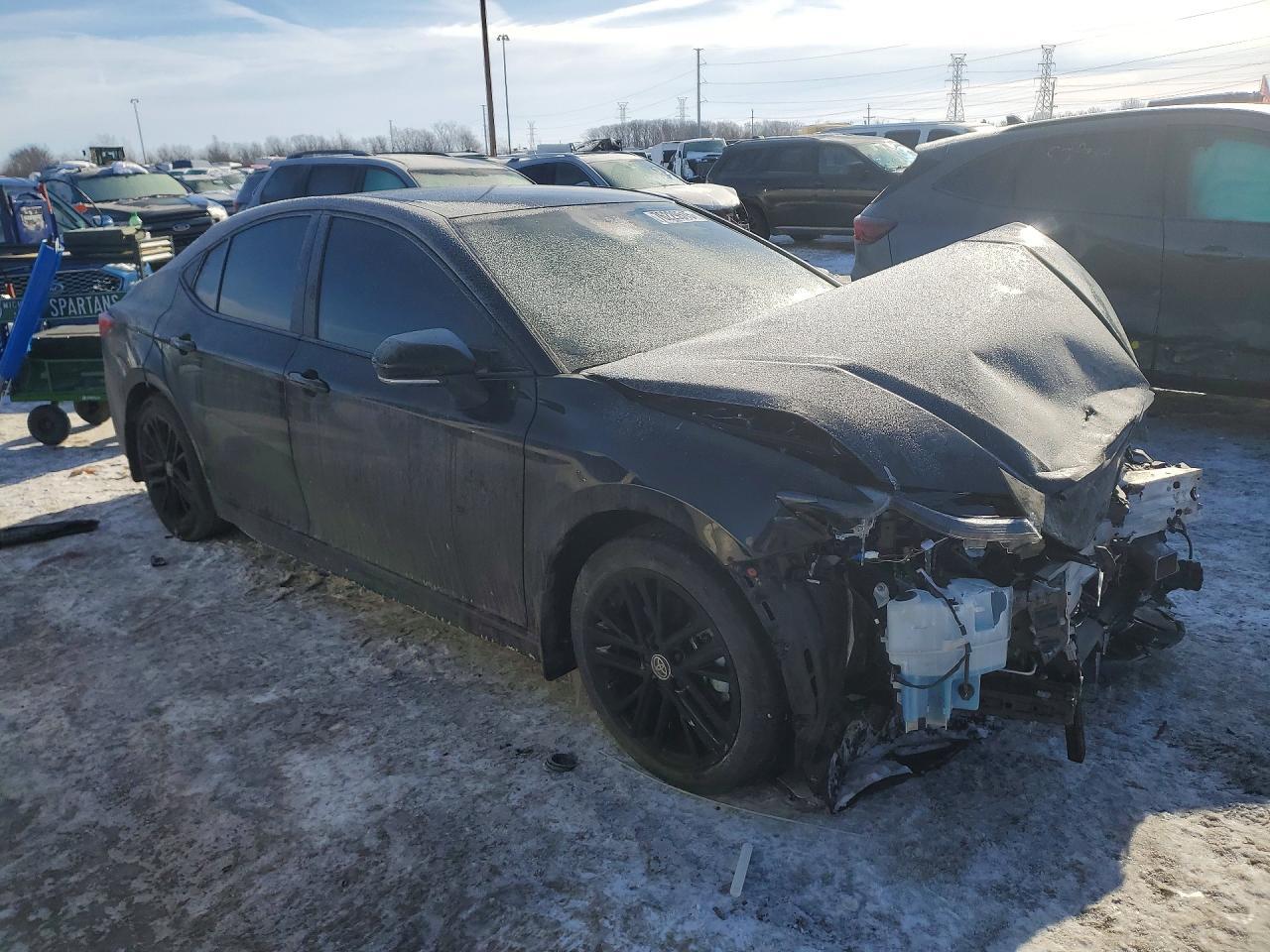 2025 Toyota Camry Xse - zdjęcie 4