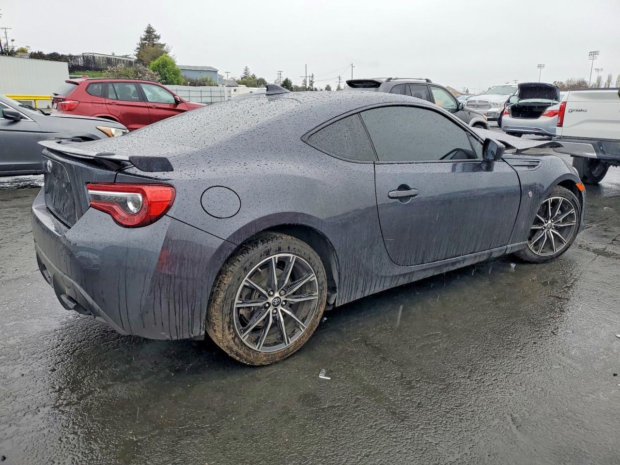 2019 Toyota 86 Gt - zdjęcie 3