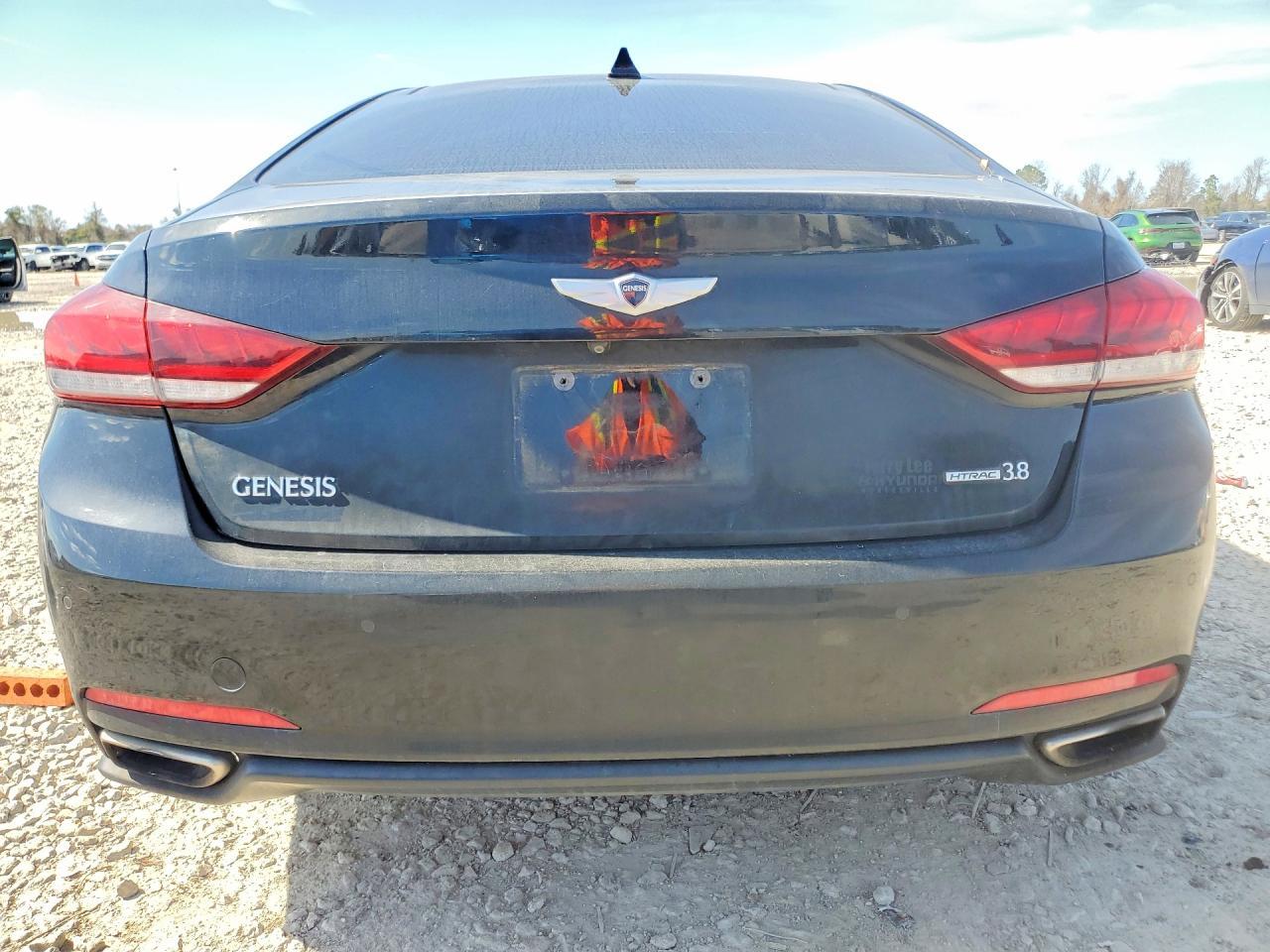 2015 Hyundai Genesis 3.8L - zdjęcie 6