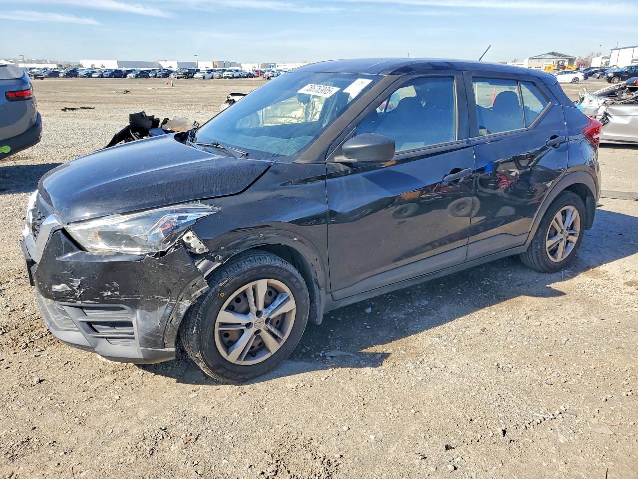 2020 Nissan Kicks S - zdjęcie główne