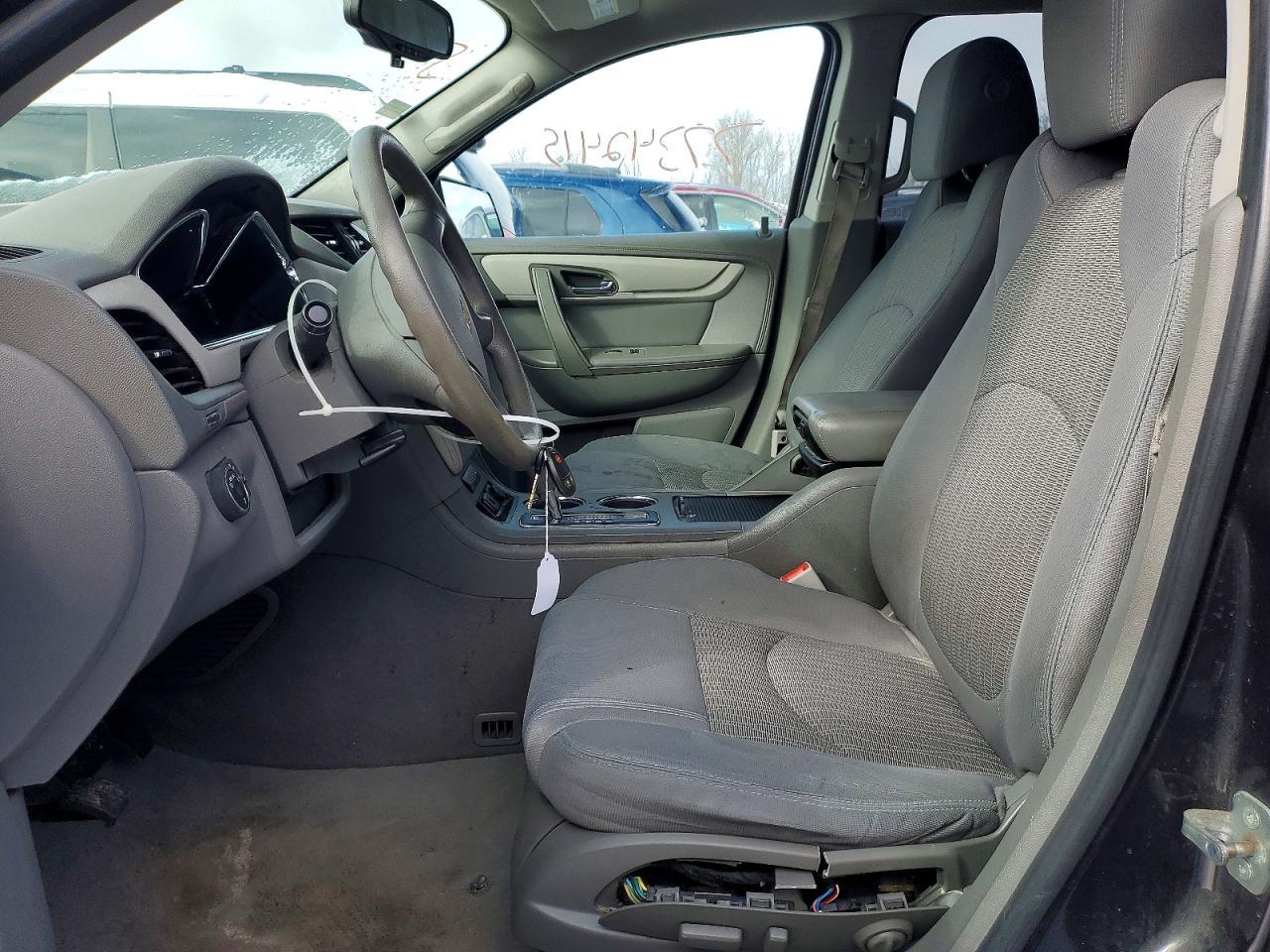 2015 Chevrolet Traverse Ls - zdjęcie 7