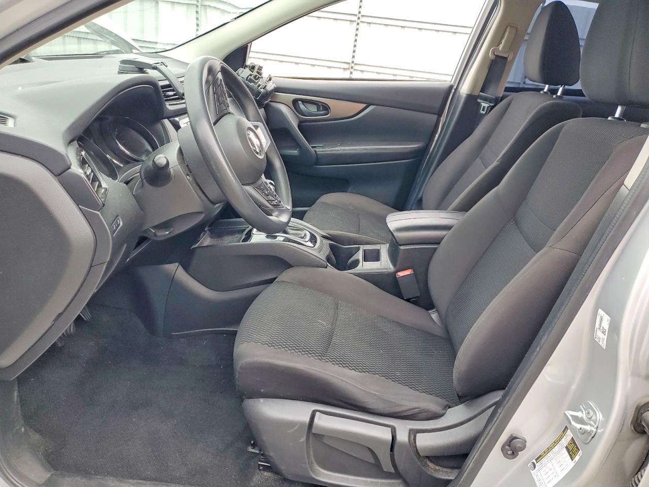 2017 Nissan Rogue Sport S - zdjęcie 7