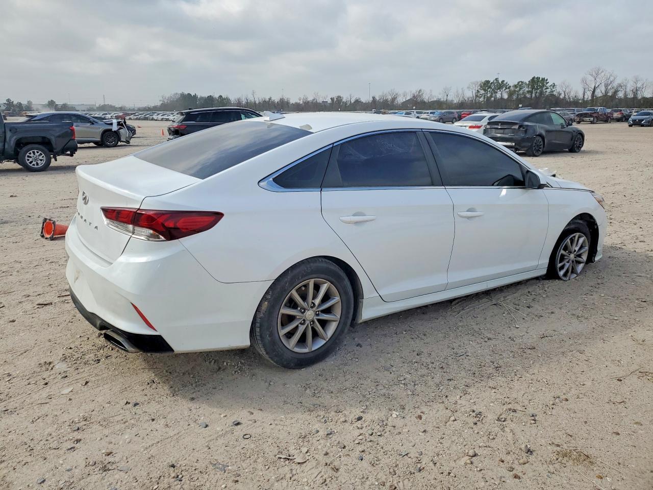 2019 Hyundai Sonata Se - zdjęcie 3