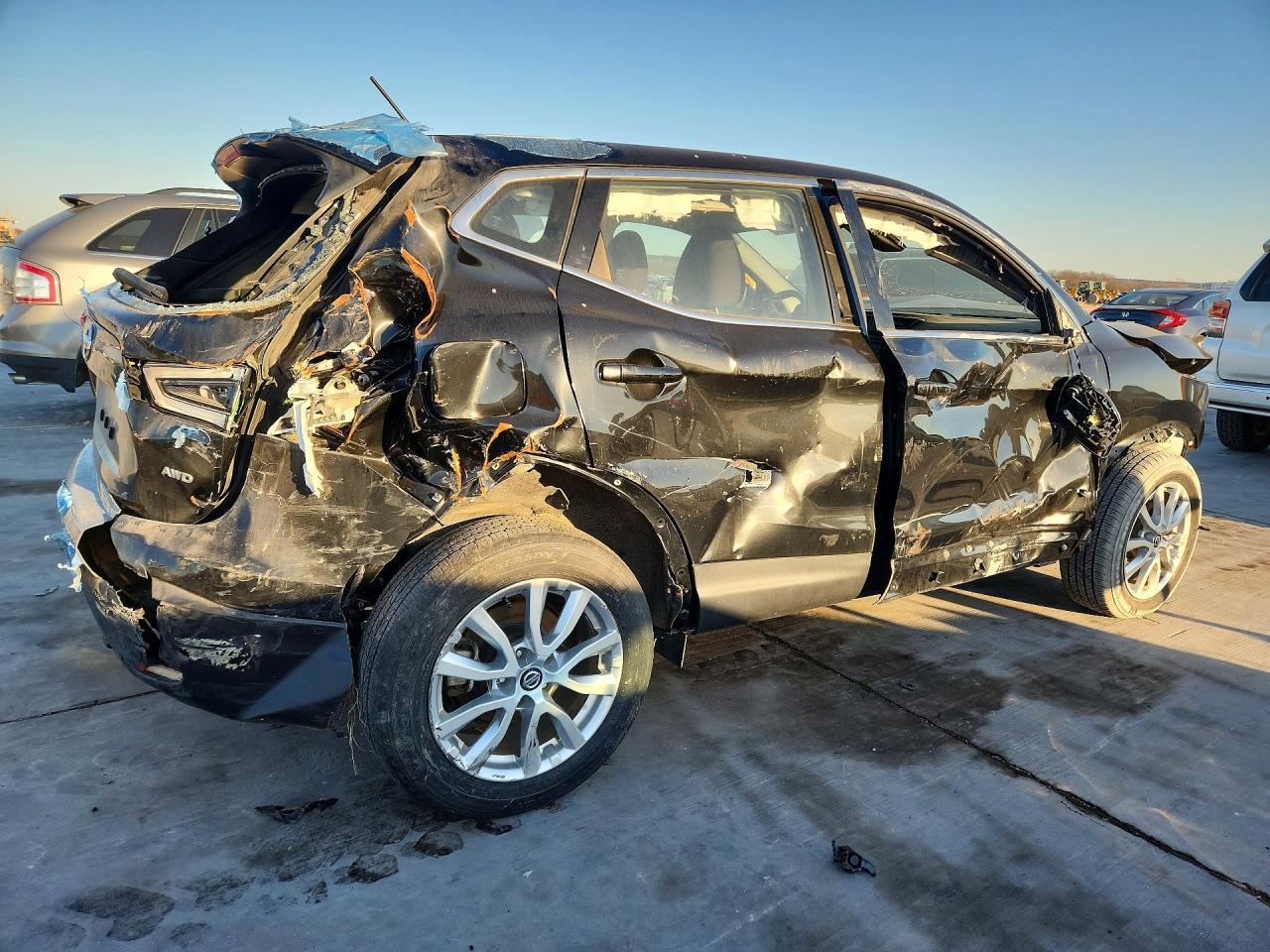 2021 Nissan Rogue Sport S - zdjęcie 3