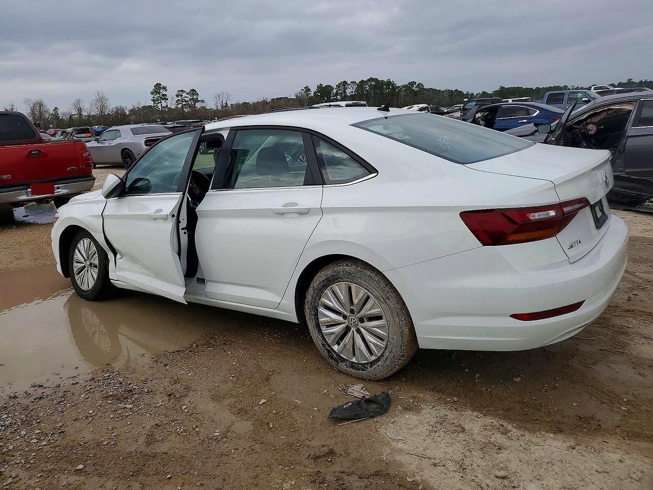 2019 Volkswagen Jetta S - zdjęcie 2