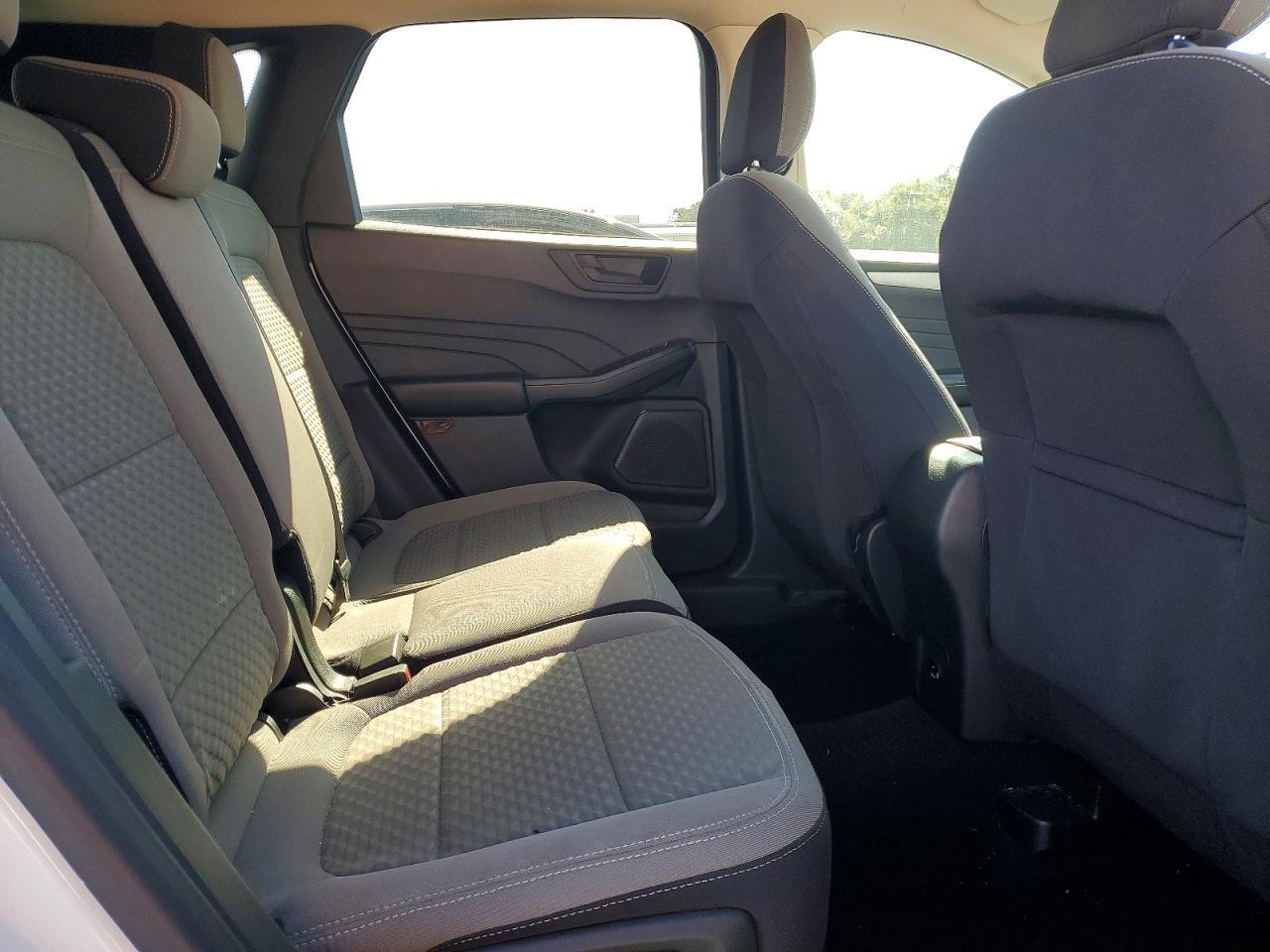 2022 Ford Escape Se - zdjęcie 11