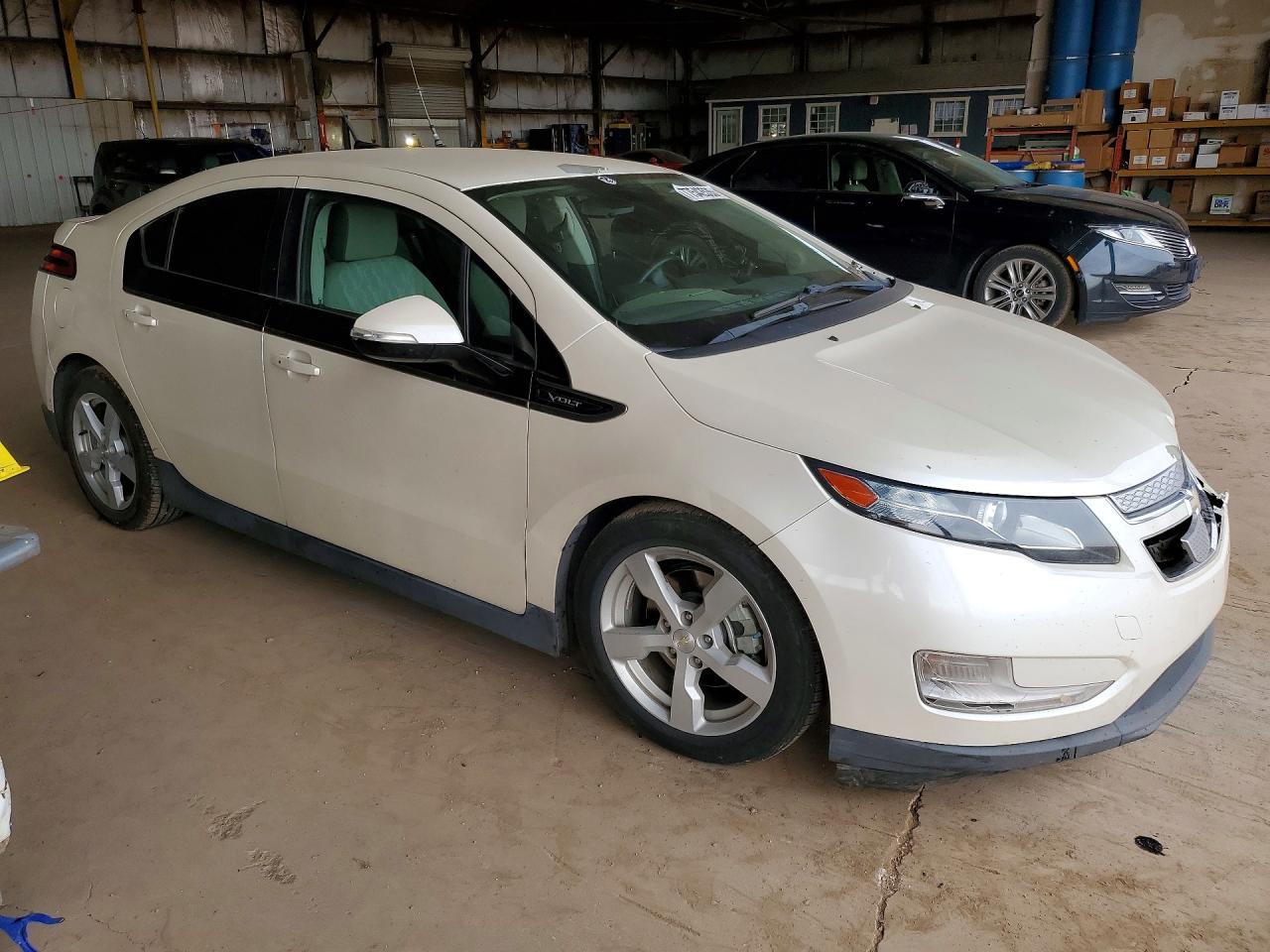 2013 Chevrolet Volt - zdjęcie 4