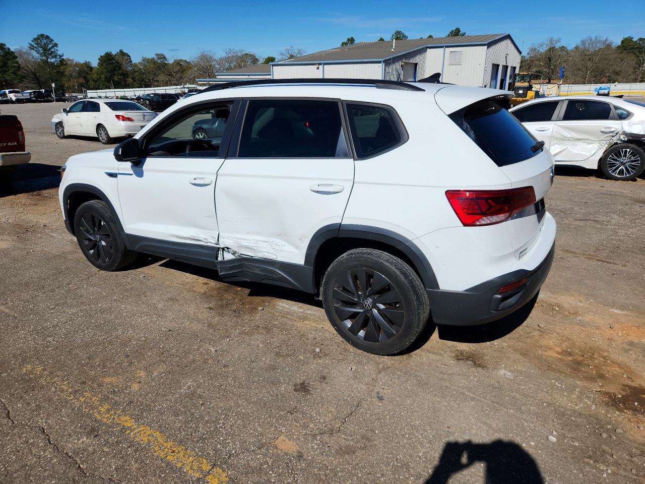 2022 Volkswagen Taos S - zdjęcie 2