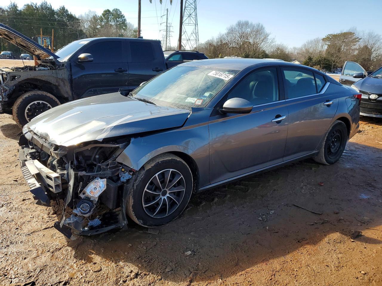 2019 Nissan Altima S - zdjęcie główne