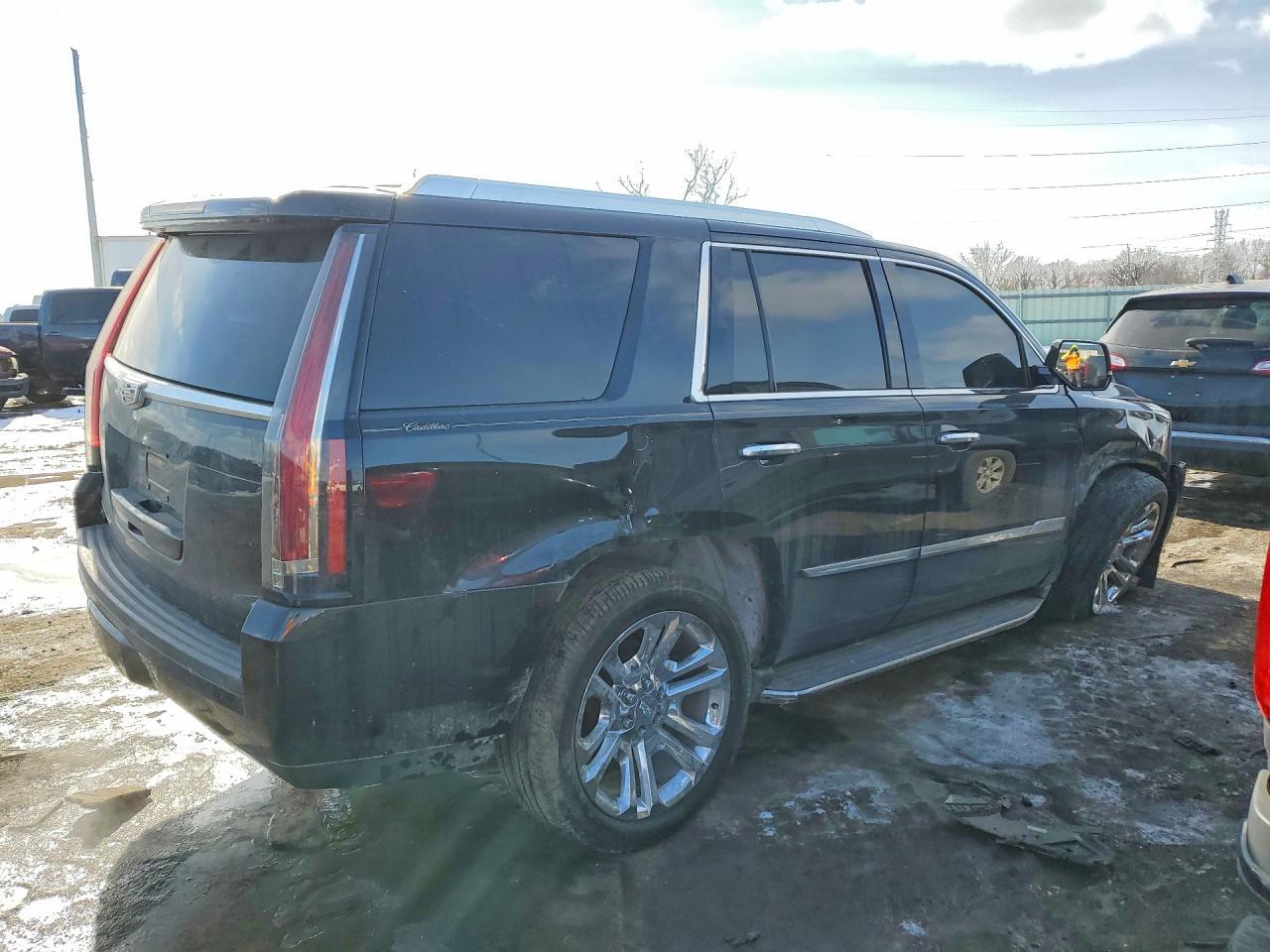 2015 Cadillac Escalade Luxury - zdjęcie 3
