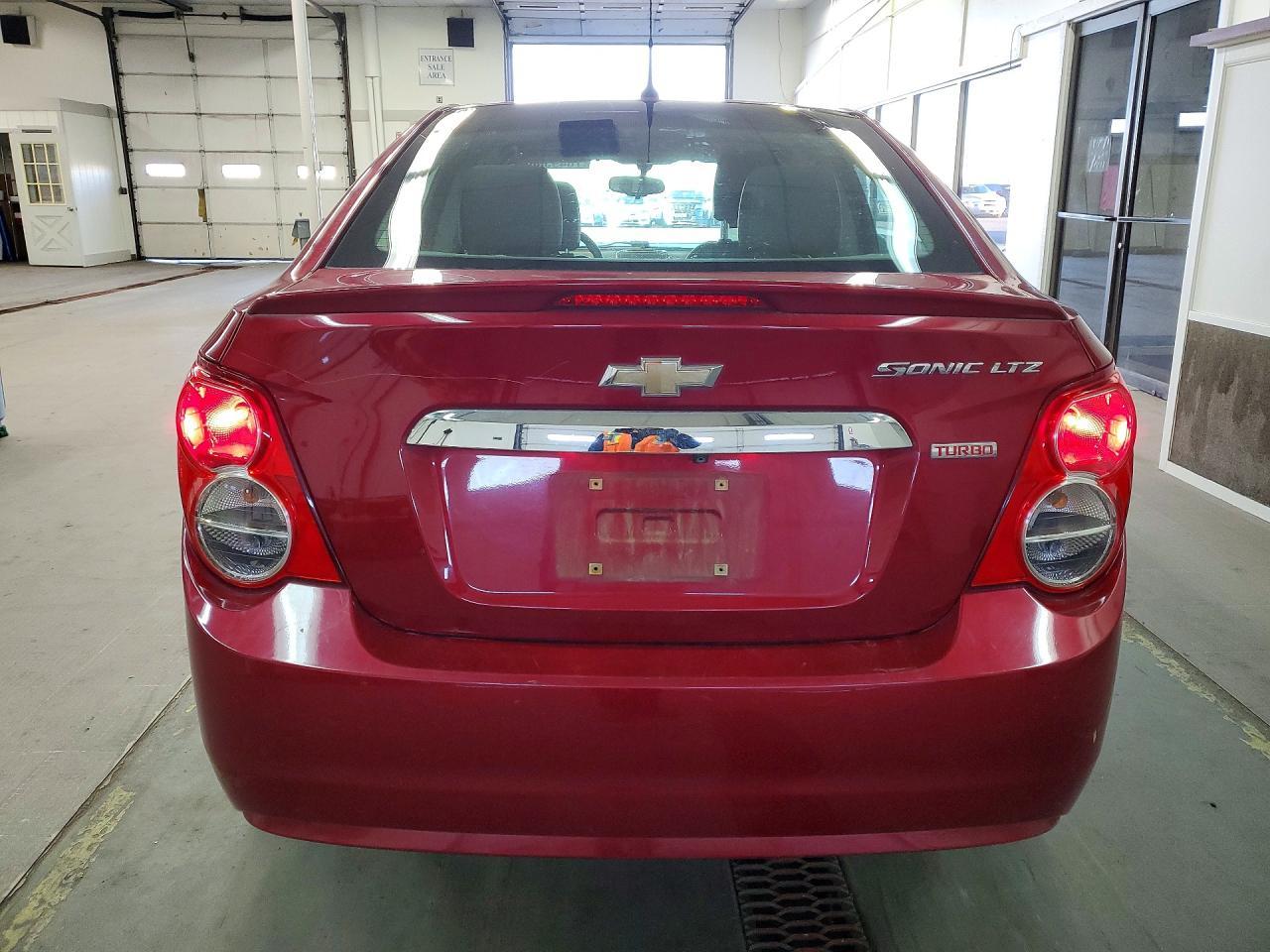 2014 Chevrolet Sonic Ltz - zdjęcie 6