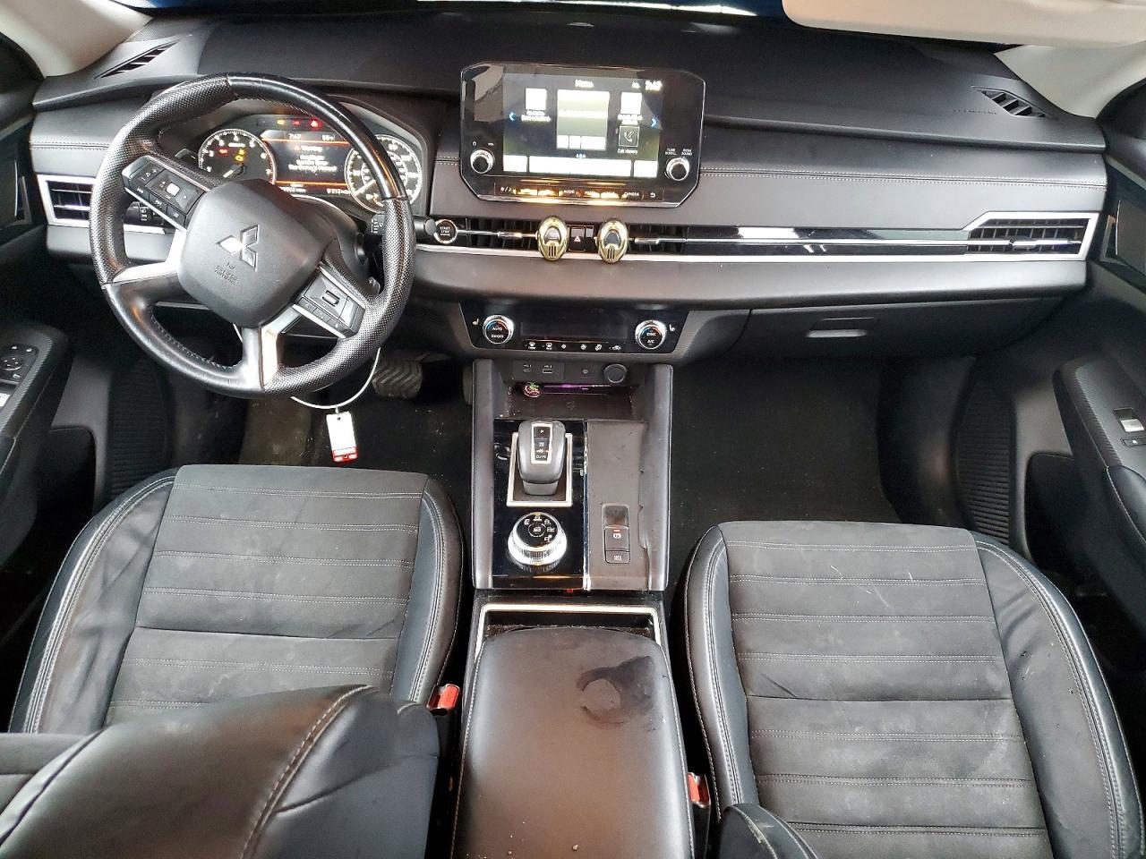 2022 Mitsubishi Outlander Se - zdjęcie 8