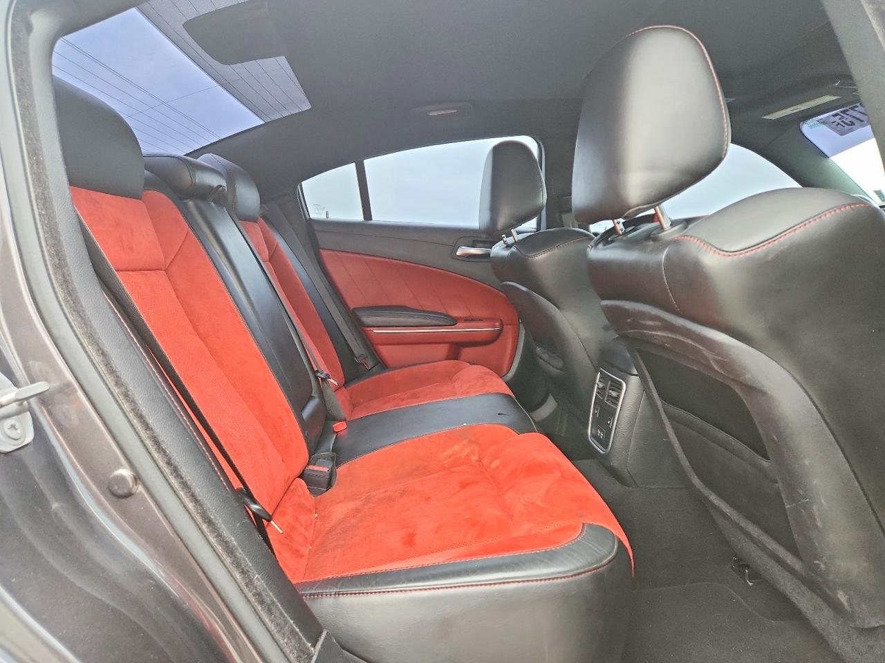 2021 Dodge Charger Scat Pack - zdjęcie 10