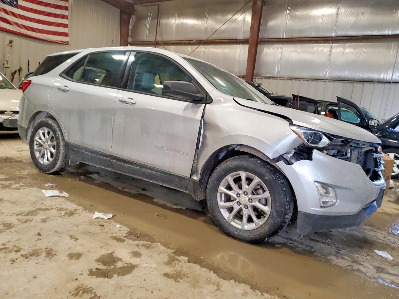 2018 Chevrolet Equinox Ls - zdjęcie 4