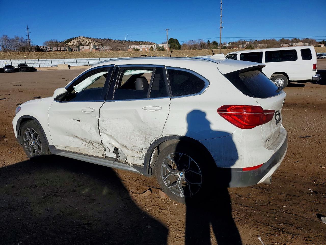 2020 BMW X1 xDrive28I - zdjęcie 2