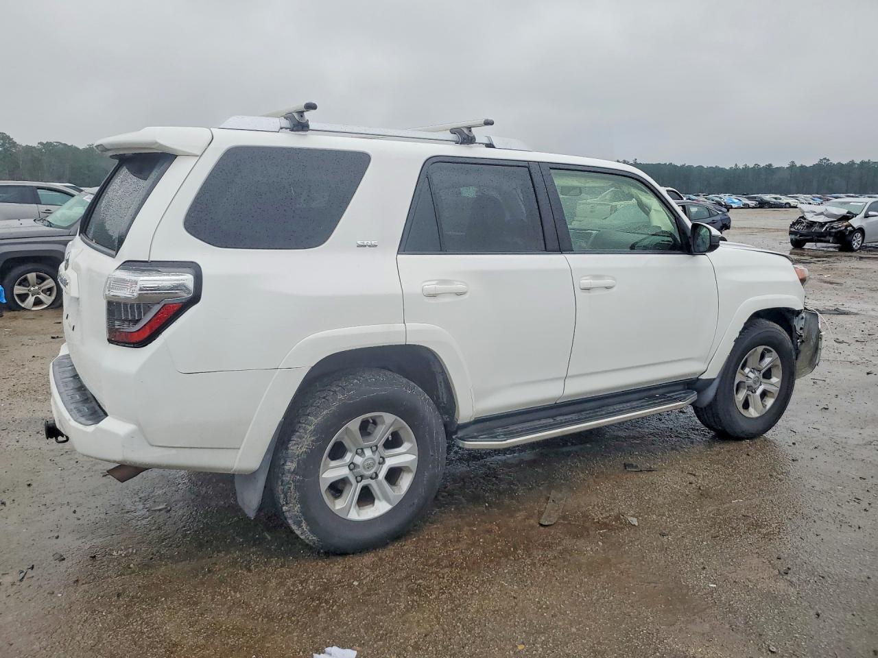 2014 Toyota 4Runner Sr5 - zdjęcie 3