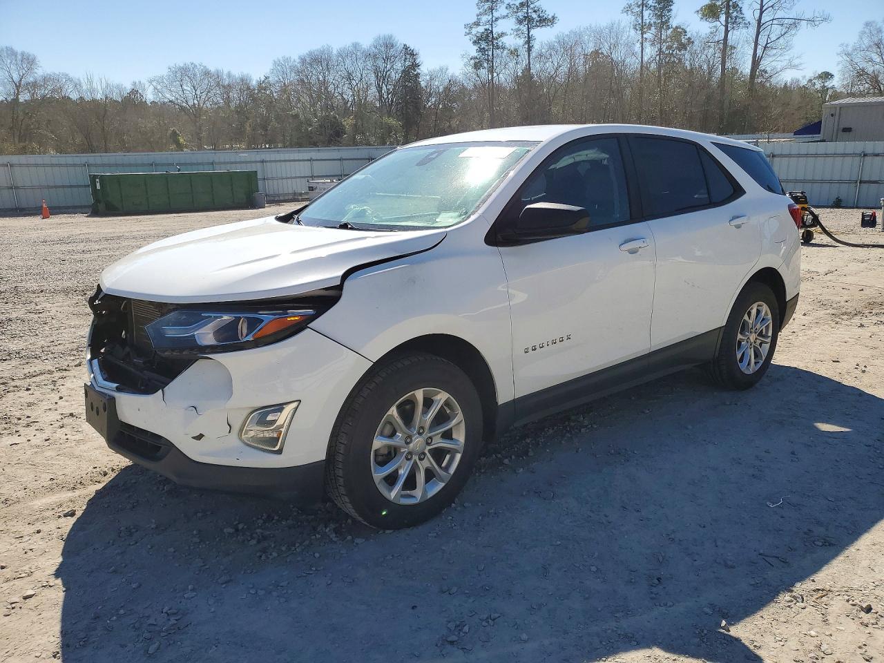 2020 Chev Equinox - zdjęcie główne