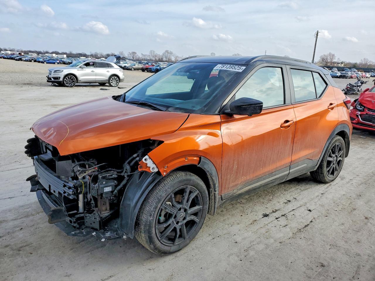 2024 Nissan Kicks Sr - zdjęcie główne
