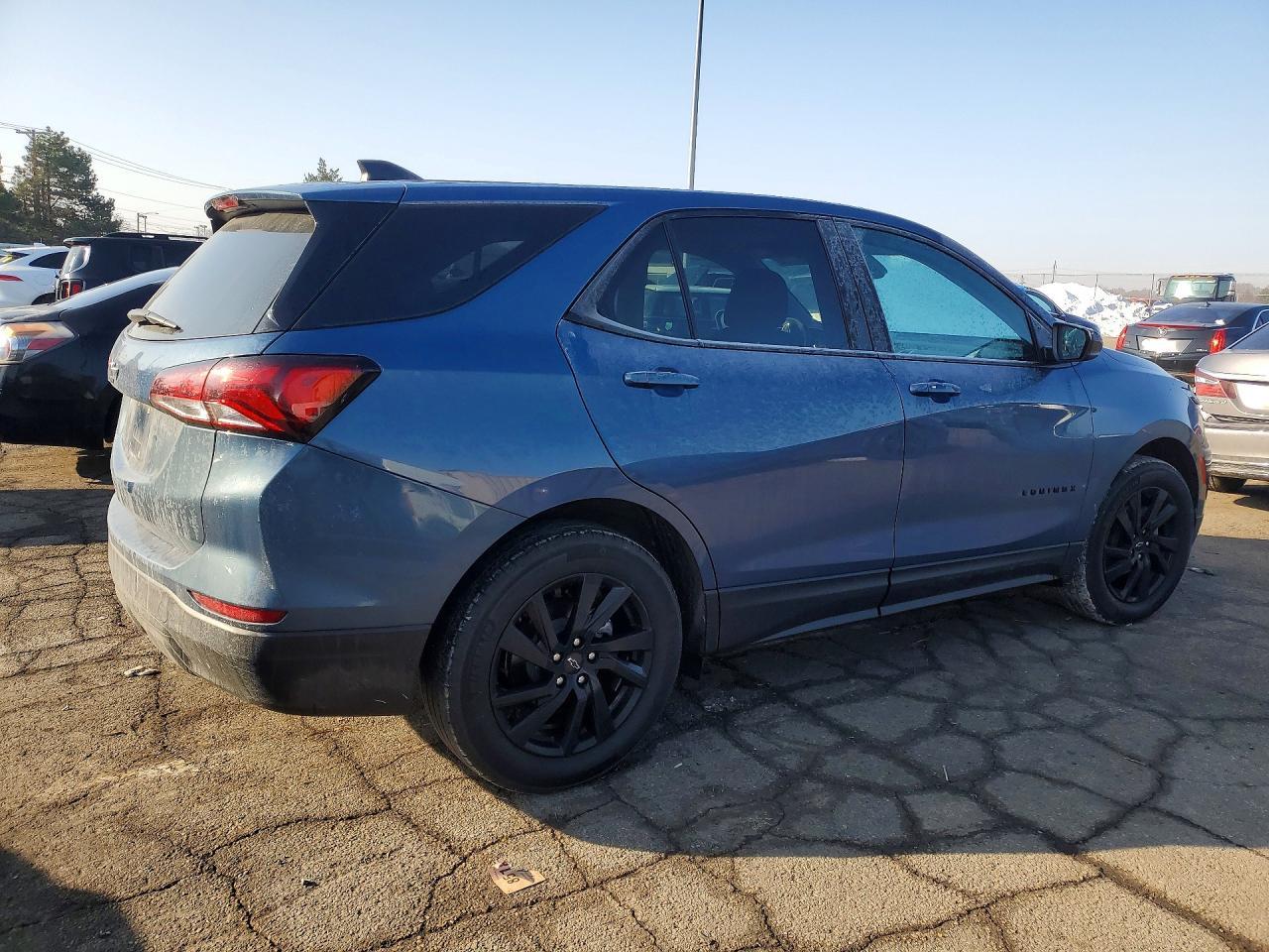 2024 Chevrolet Equinox Ls - zdjęcie 3