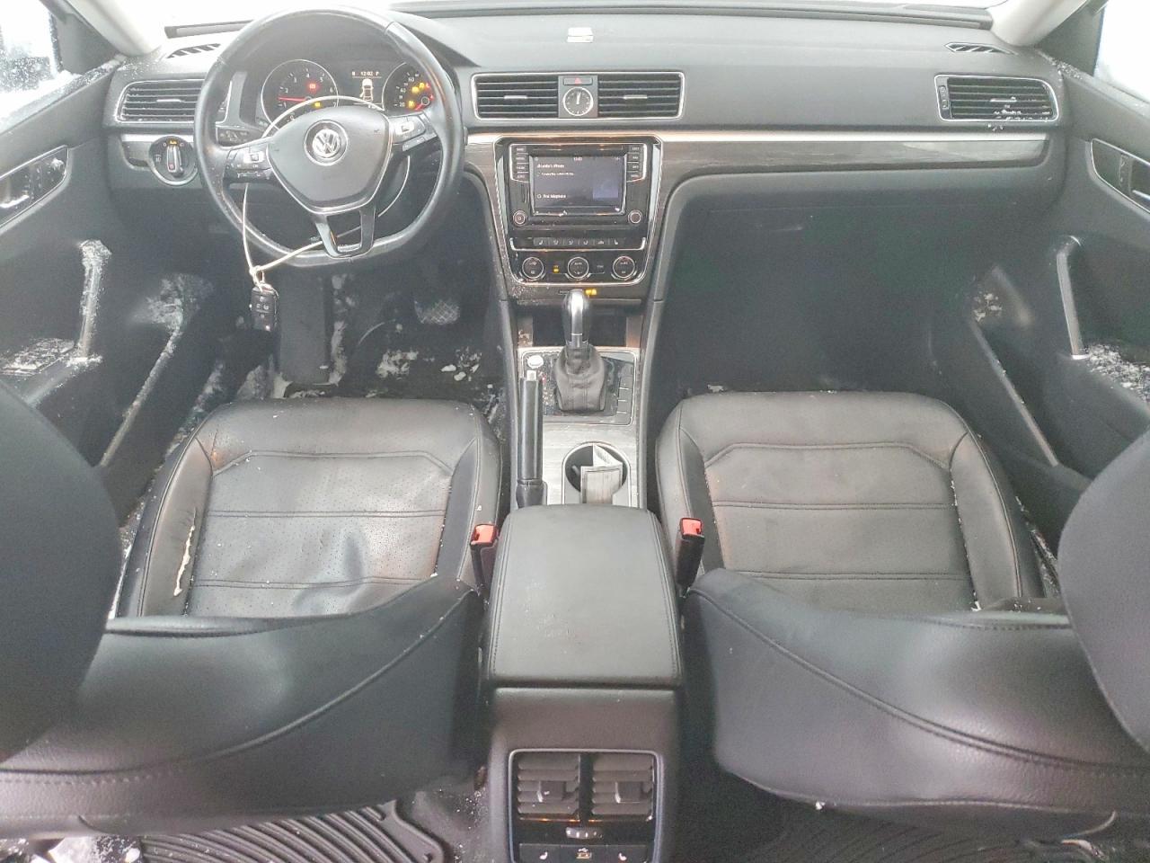 2017 Volkswagen Passat Se - zdjęcie 8