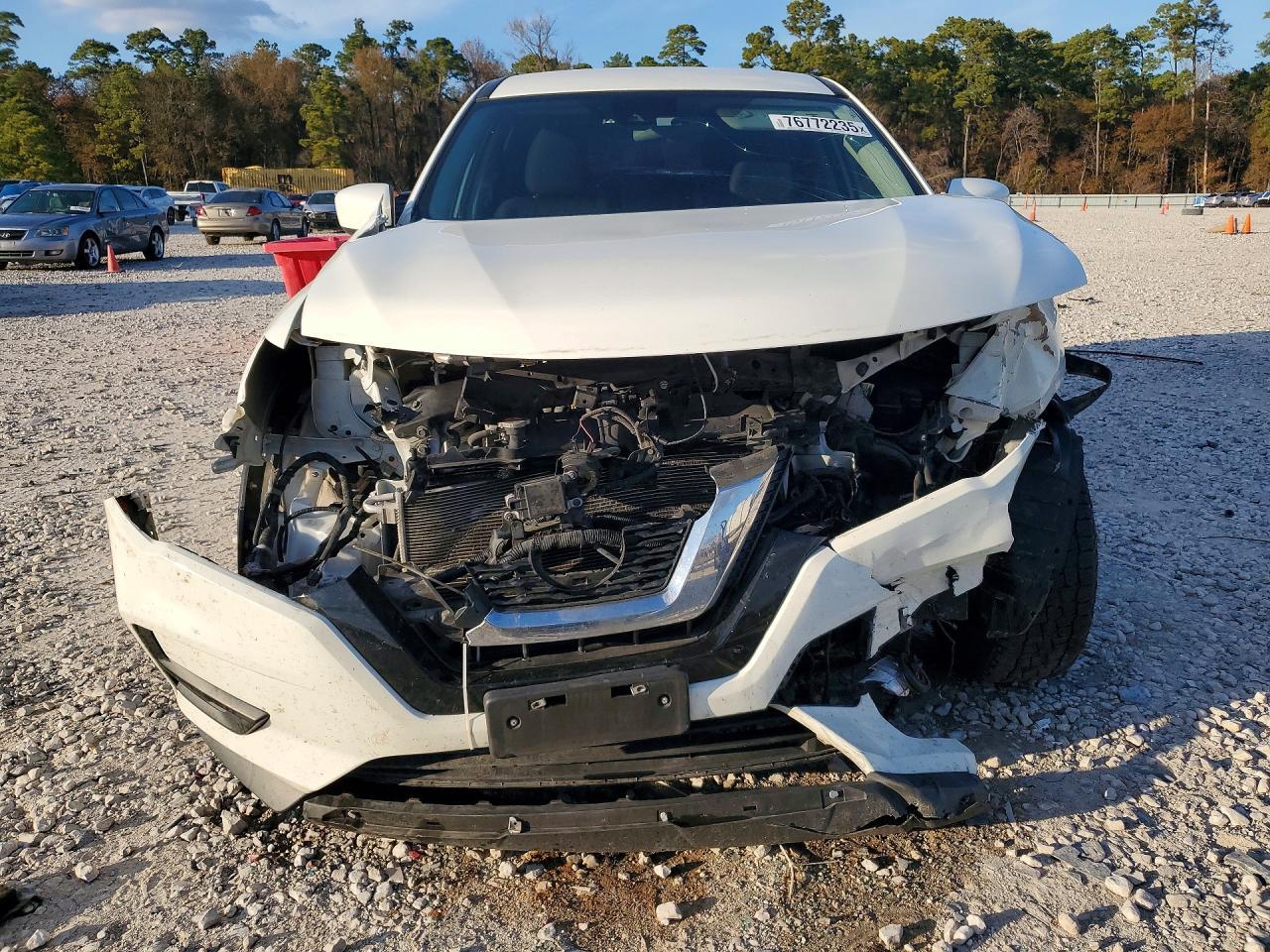 2020 Nissan Rogue S - zdjęcie 5