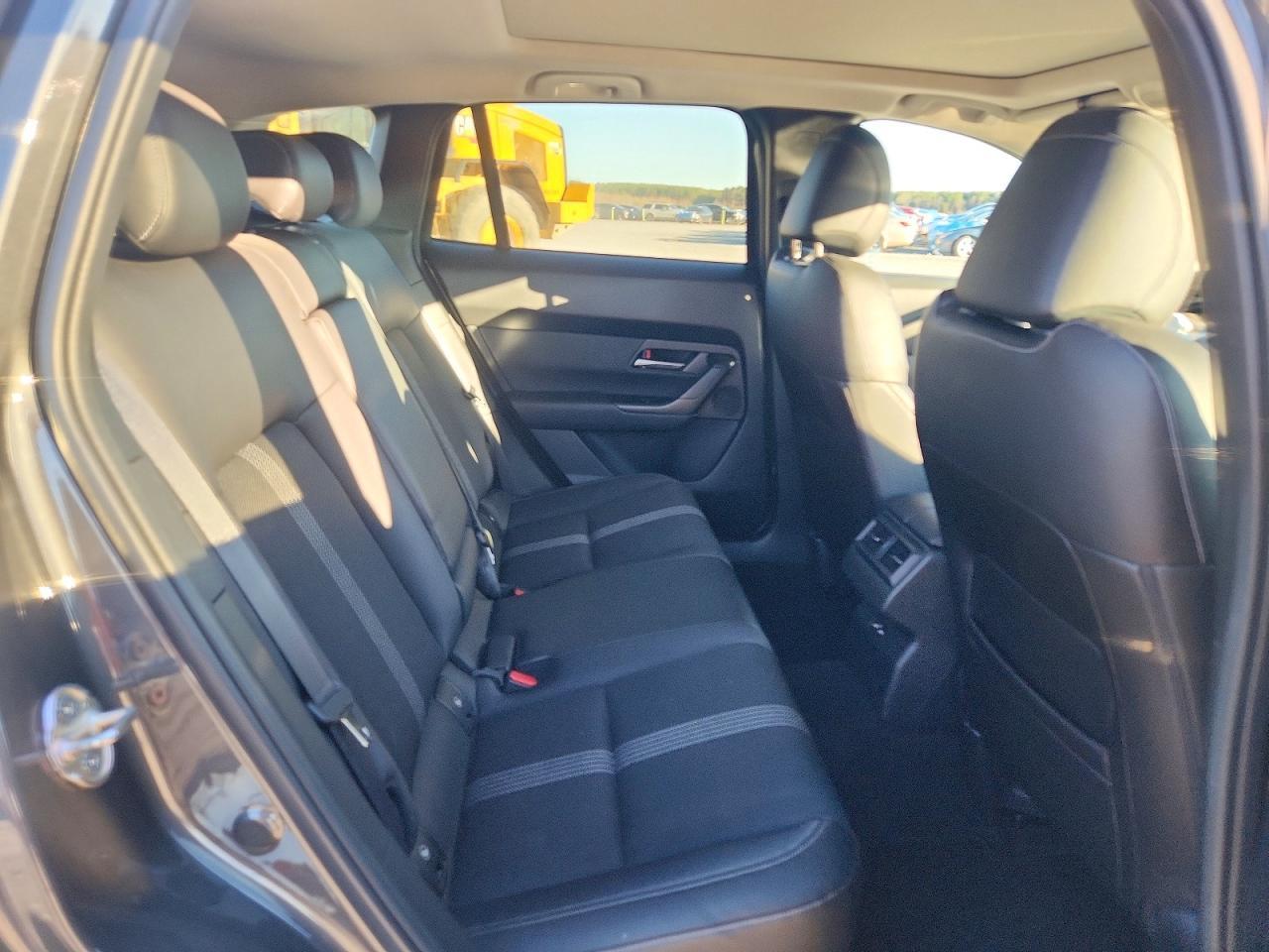 2023 Mazda Cx-50 Preferred Plus - zdjęcie 11