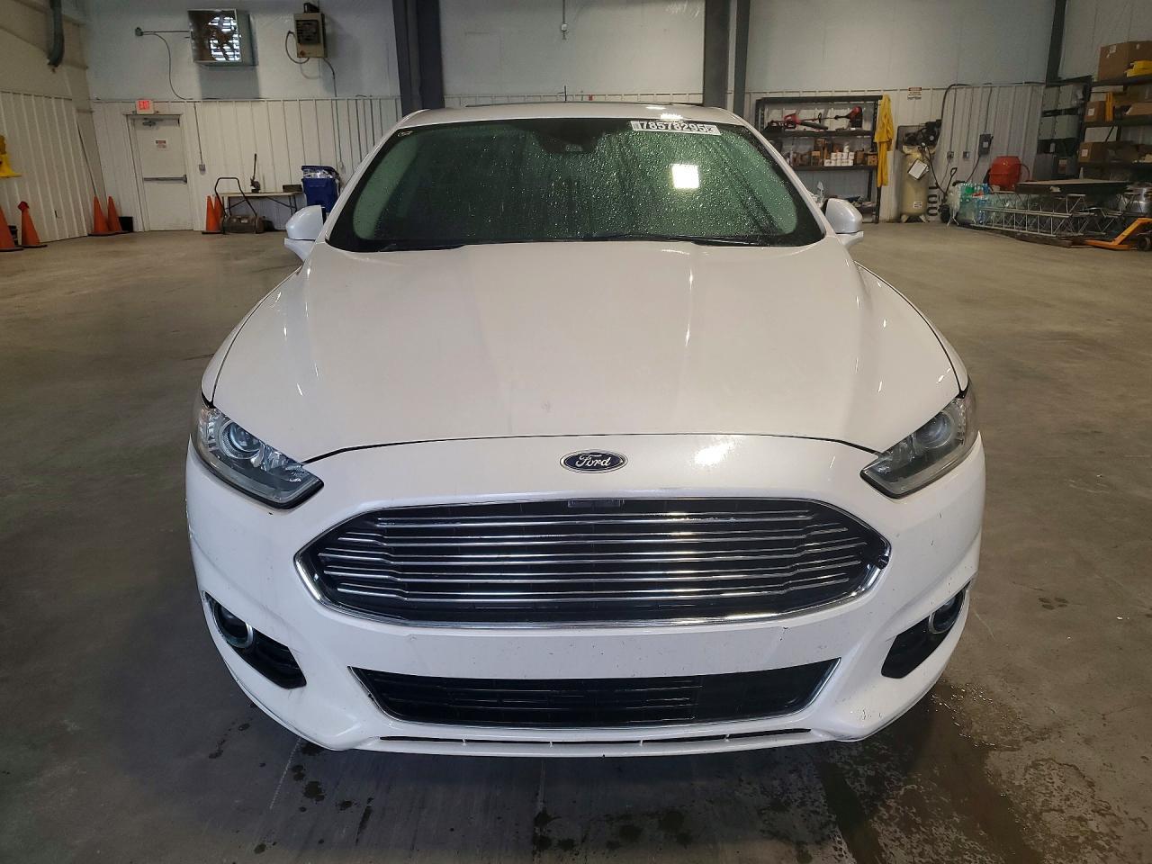 2016 Ford Fusion Titanium - zdjęcie 5